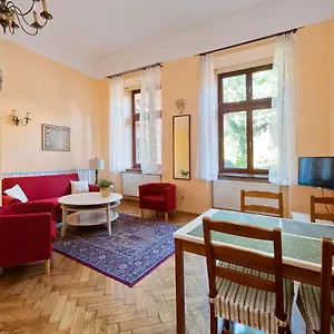  Apartment Pod Aniolami